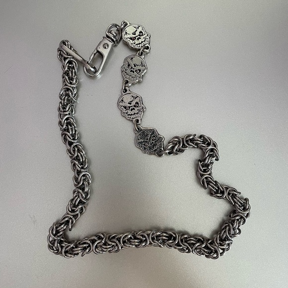 Skull chain - Picture 2 of 3